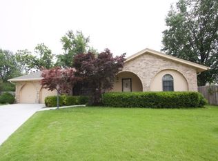 6810 E 50th St S, Tulsa, OK 74145