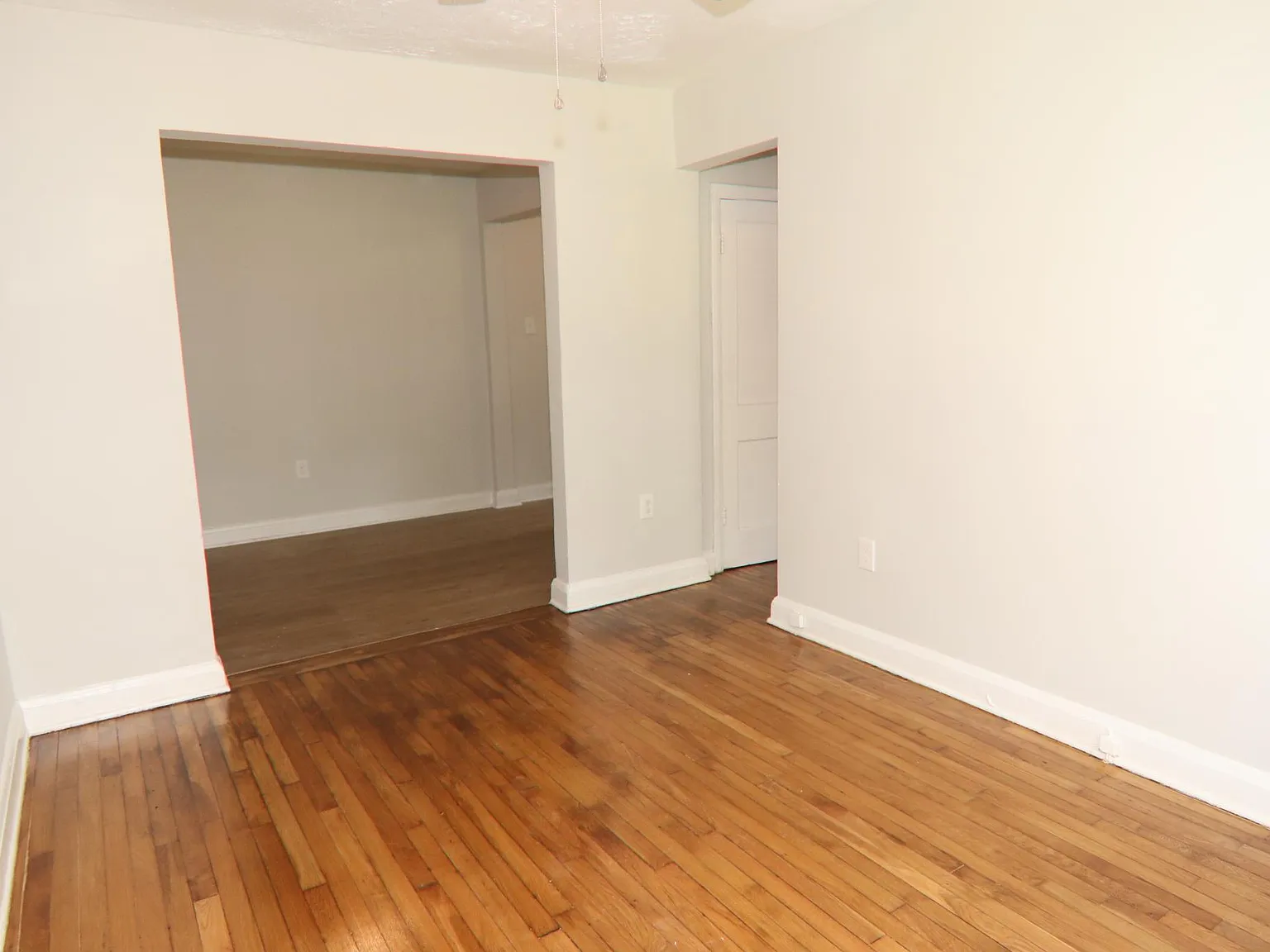 1 bed, $895 — Photo 2