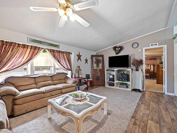 2nd image of 6755 Desert View Dr