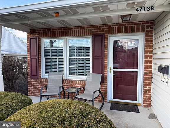 3rd image of 4713B Charles Rd