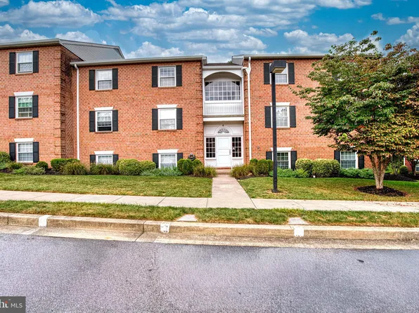 4 Gurteen Ct Unit 301, Lutherville Timonium, MD 21093