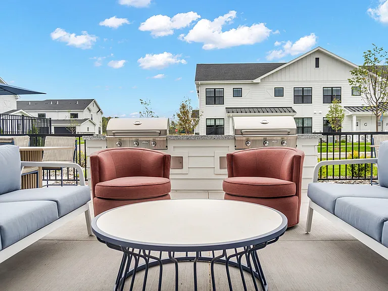 Sandhill Parkway Townhomes — Photo 62