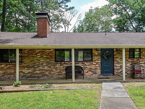 3rd image of 3504 NW Woodland Dr #12