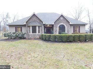 2471 Edgewood Dr, Tyrone, PA 16686