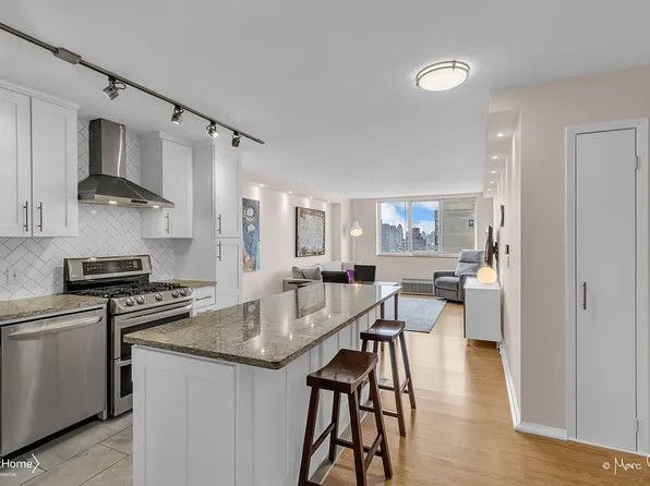 345 E 93rd St APT 29D, New York, NY 10128