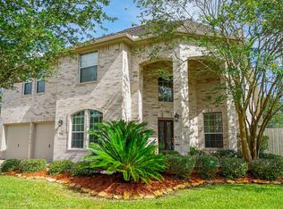 10106 Forest Spring Ln, Pearland, TX 77584