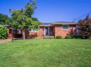 4303 10th Ave, Vienna, WV 26105