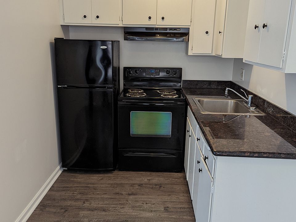 1st image of 424 44th Ave #2
