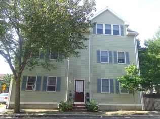 5 Saunders St APT 3, Salem, MA 01970