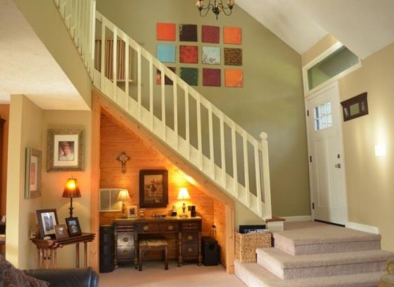 5th image of 705 Applewood Ln