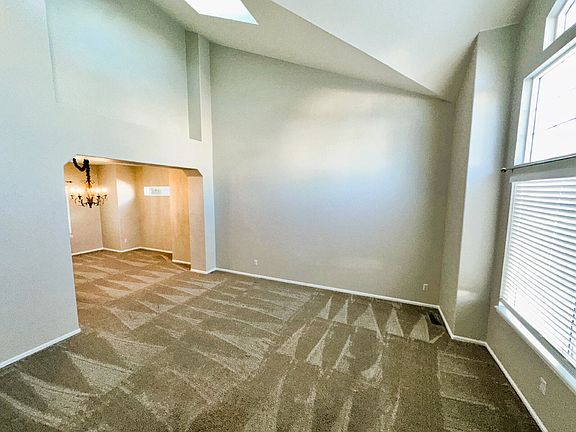 4th image of 19014 E Prentice Cir