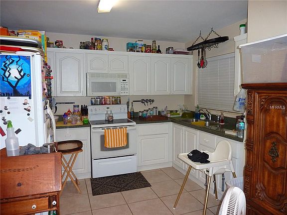 2nd image of 4622 W Euclid Ave