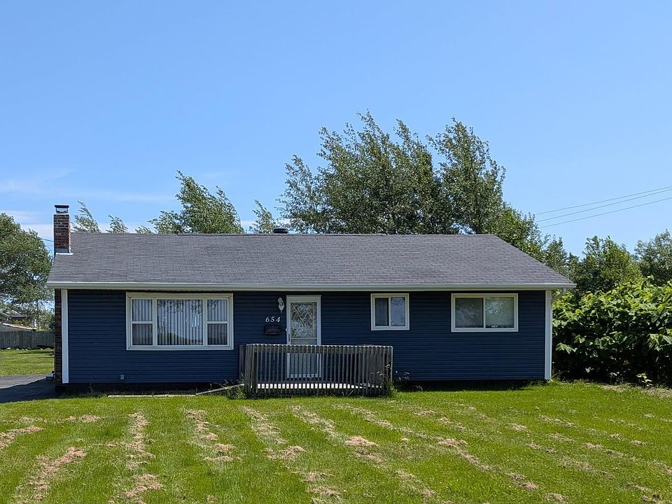 1st image of 654 Mahon St