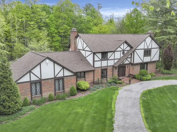 4650 Granview Rd, Granville, OH 43023