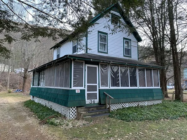 34 Firehouse Rd, Shandaken, NY 12410