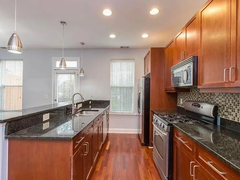 5999 Brookside Oak Cir — Photo 10