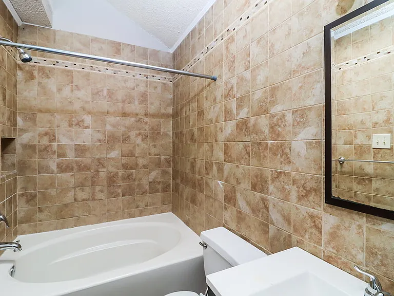 8409 Tallahassee Ln — Photo 12