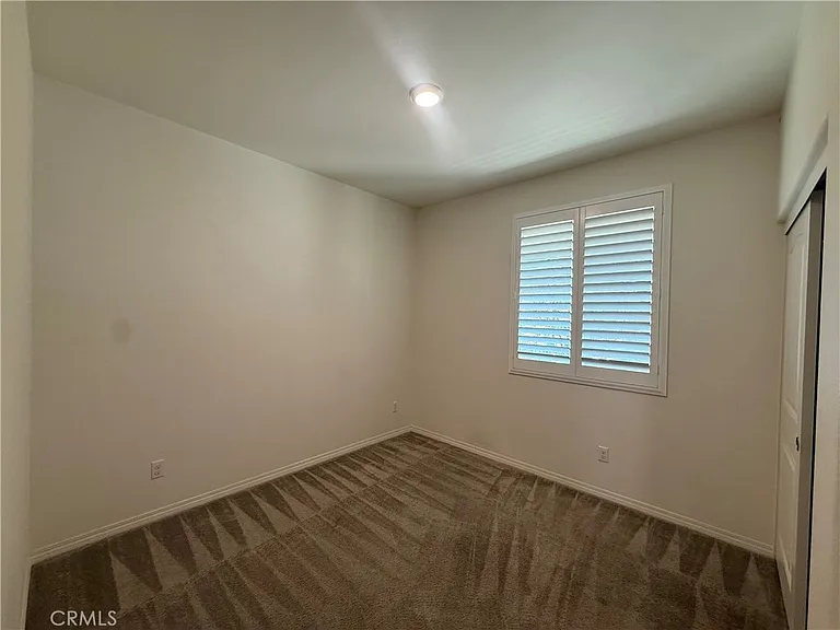 26055 Plumcot Dr — Photo 6