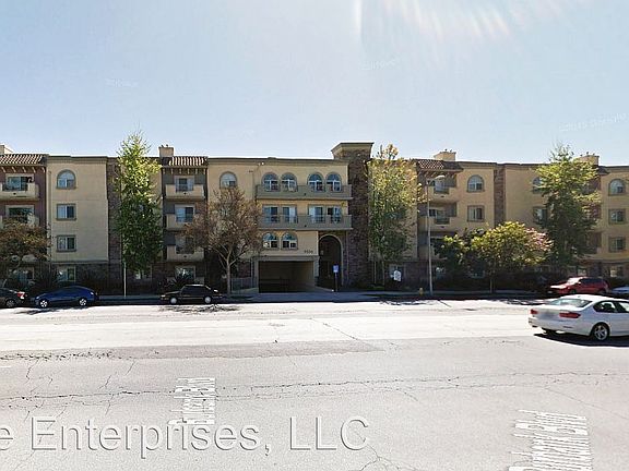 2nd image of 11556 Burbank Blvd APT 103