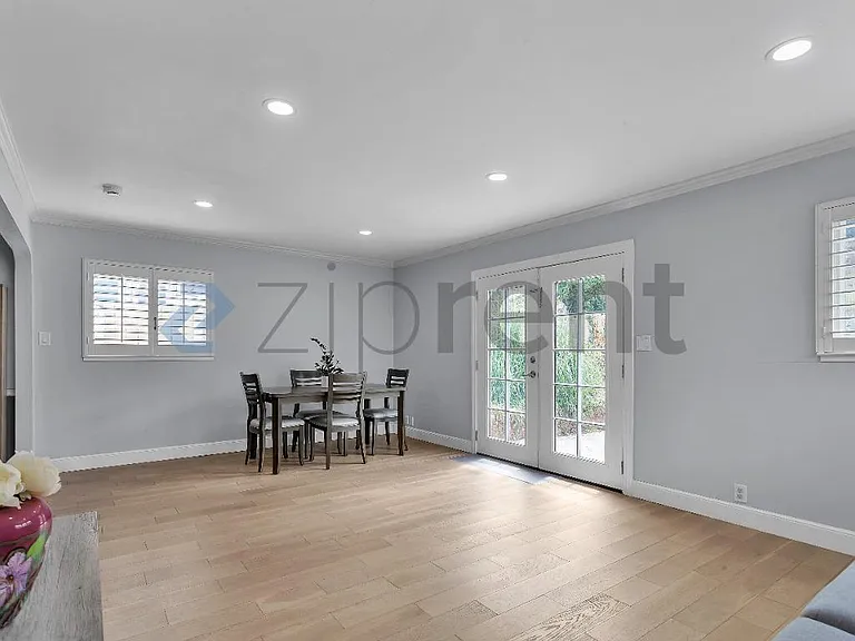 626 Foothill Dr — Photo 16