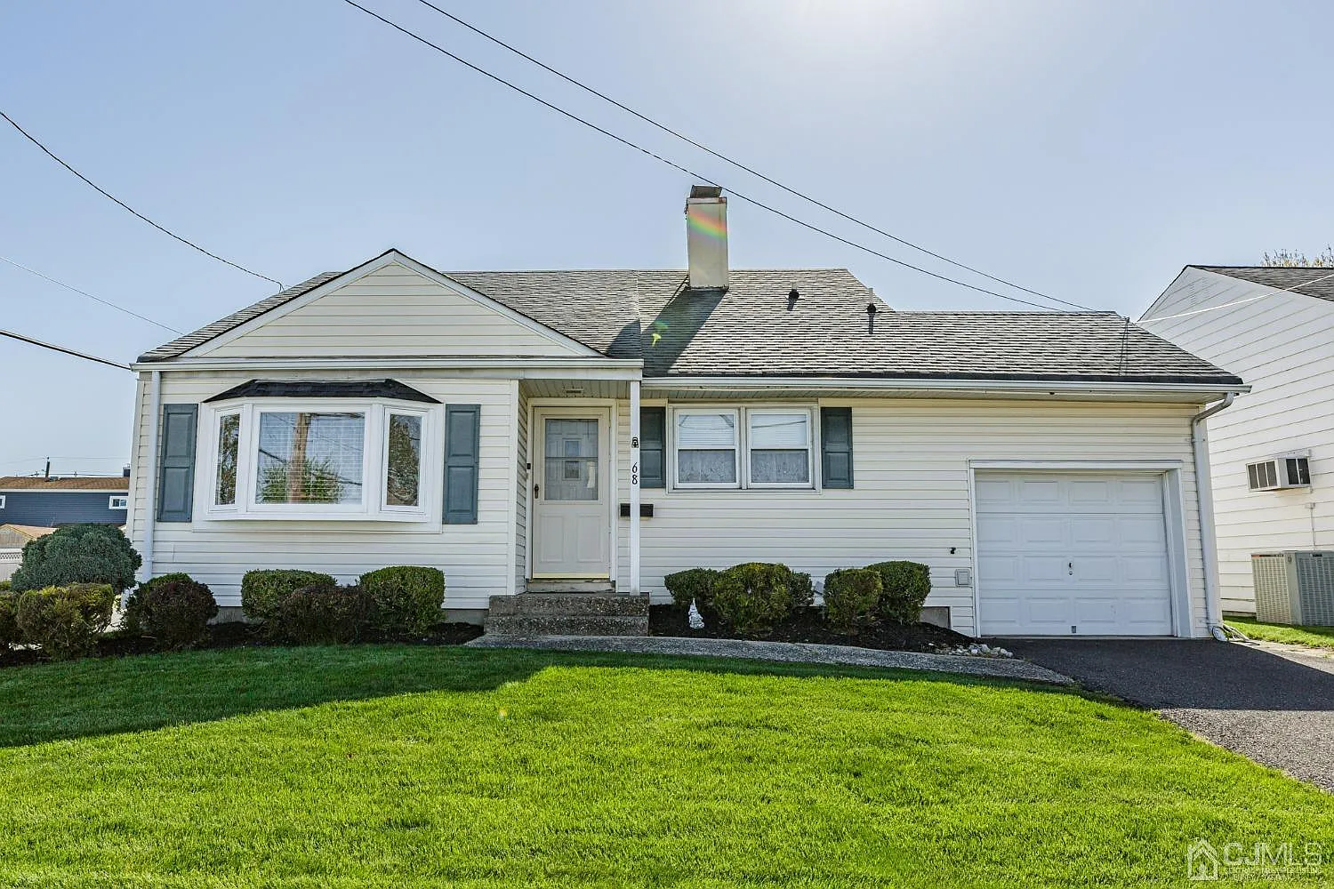 68 McKinley Ave photo 1