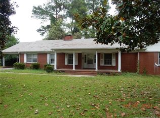 505 S 5th St, Spring Lake, NC 28390