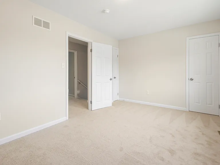 206 Ash Hollow Dr — Photo 10