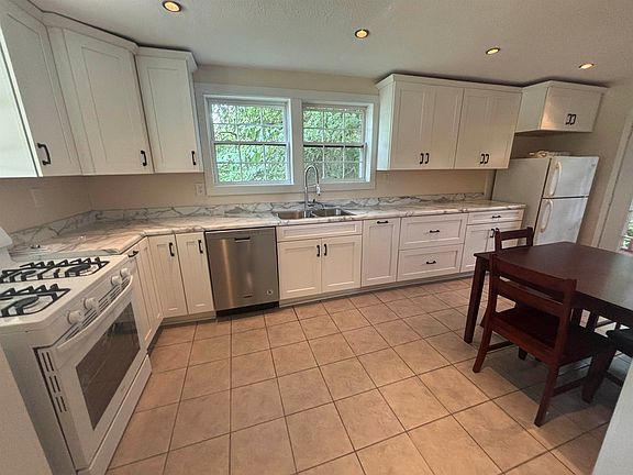 5th image of 6875 Old Henderson Spottsville Rd