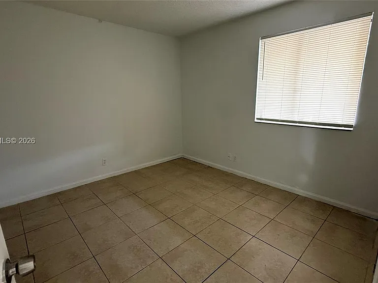 7901 Southgate Blvd #C5 — Photo 3