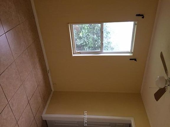5th image of 3612 E Lambright St
