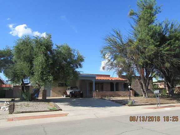 3rd image of 9011 E Rosewood St