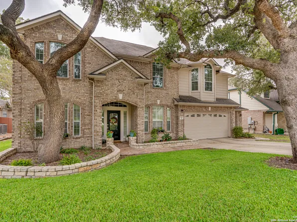 520 WOODLAND OAKS DR, Schertz, TX 78154