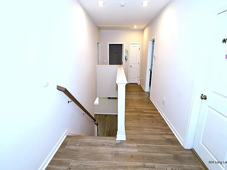 304 Long Lake Dr — Photo 40