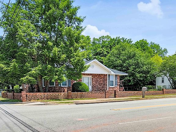 5th image of 116 W Moultrie St