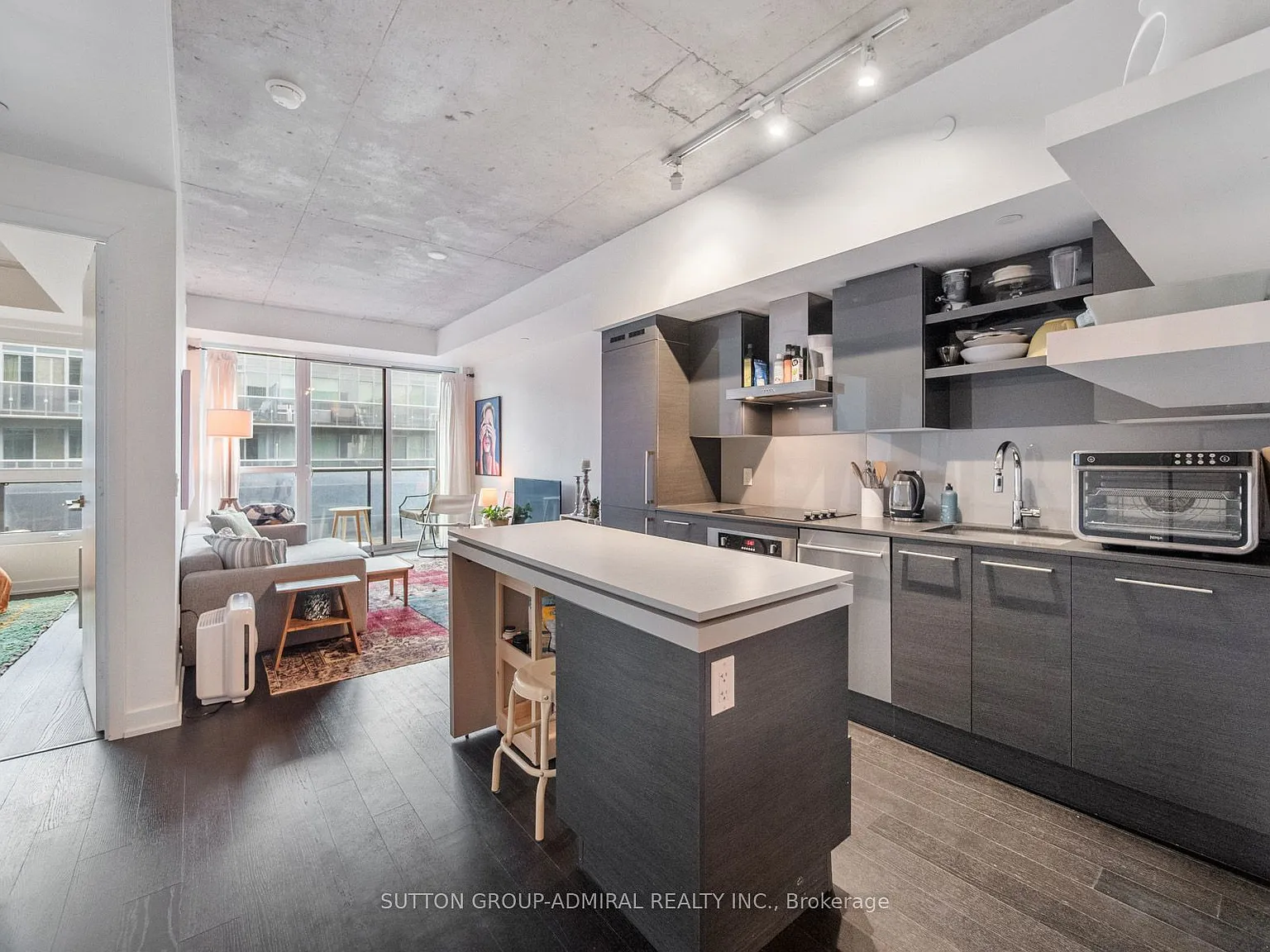 1030 King St W #Lph31 photo 1