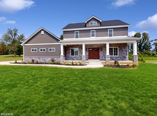 66073 Maple Wood Dr, Edwardsburg, MI 49112