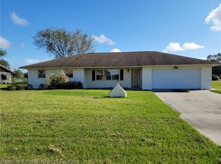 425 Cherry Tree Dr, Sebring, FL 33876