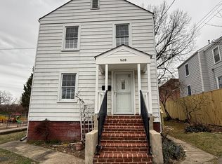 1608 13th Rd S, Arlington, VA 22204