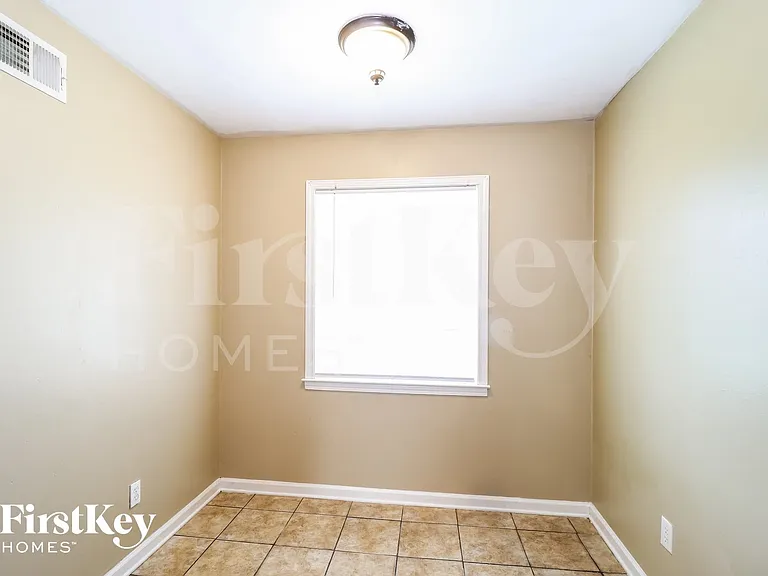 2426 Morning Vista Dr — Photo 4