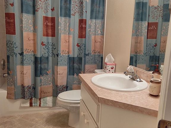 4th image of 238 Cougar Way