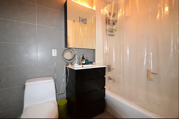 Rented by Compass | media 7