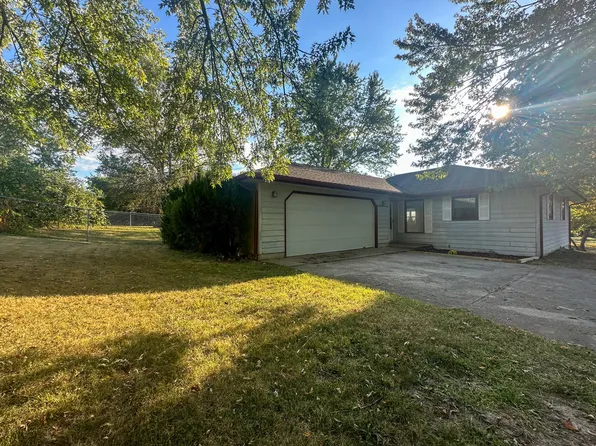 270 Hillsboro Drive Drive, Marshfield, MO 65706