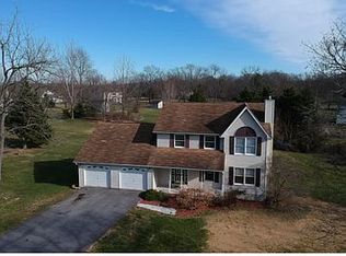38 Iris Dr, Martinsburg, WV 25404