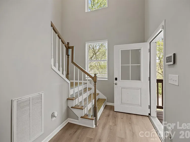 3130 Celia Ave — Photo 12