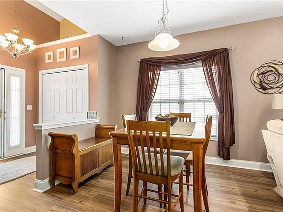 4th image of 4160 Sandbar Ln
