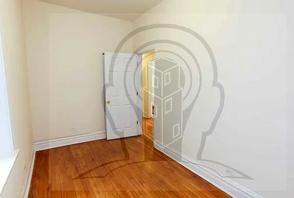 3 bed, 2.0 bath, $3,000 — Photo 3