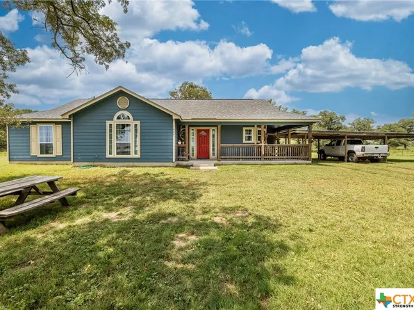 4664 State Highway 97 Hwy E, Gonzales, TX 78629
