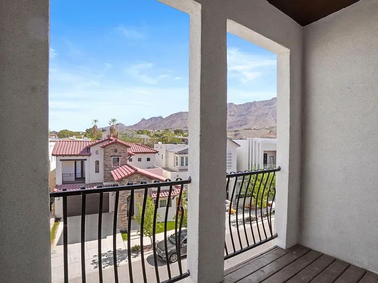 313 Vin Raliuga Ct — Photo 15