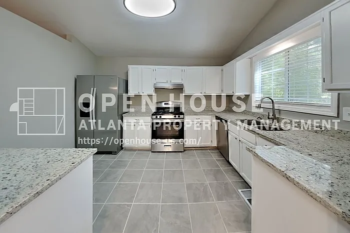 603 Brolley Ct — Photo 4