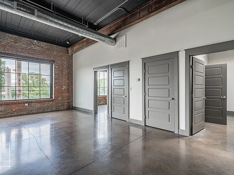 Wonder Bread Lofts — Photo 133